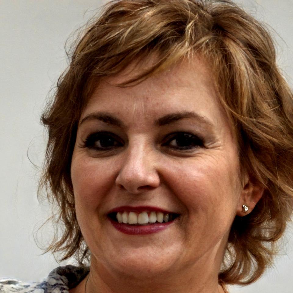 Portrait professionnel de Camille Bertrand, Directrice Analyse Financière